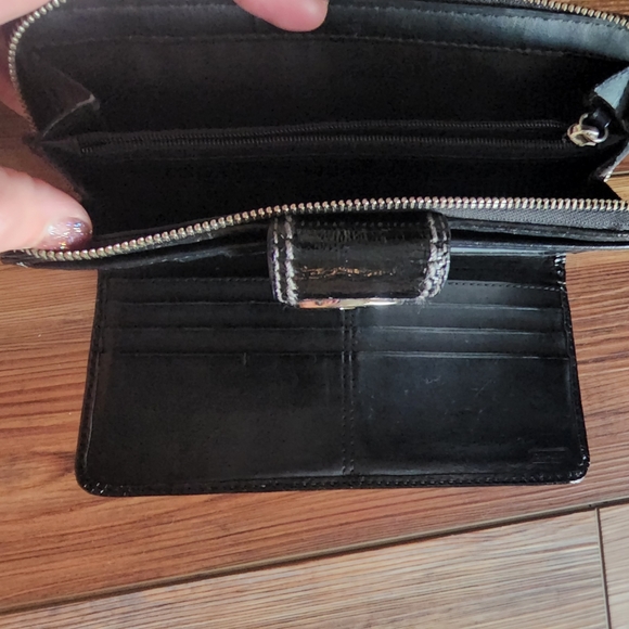 Coach Envelope Wallet - Picture 3 of 3